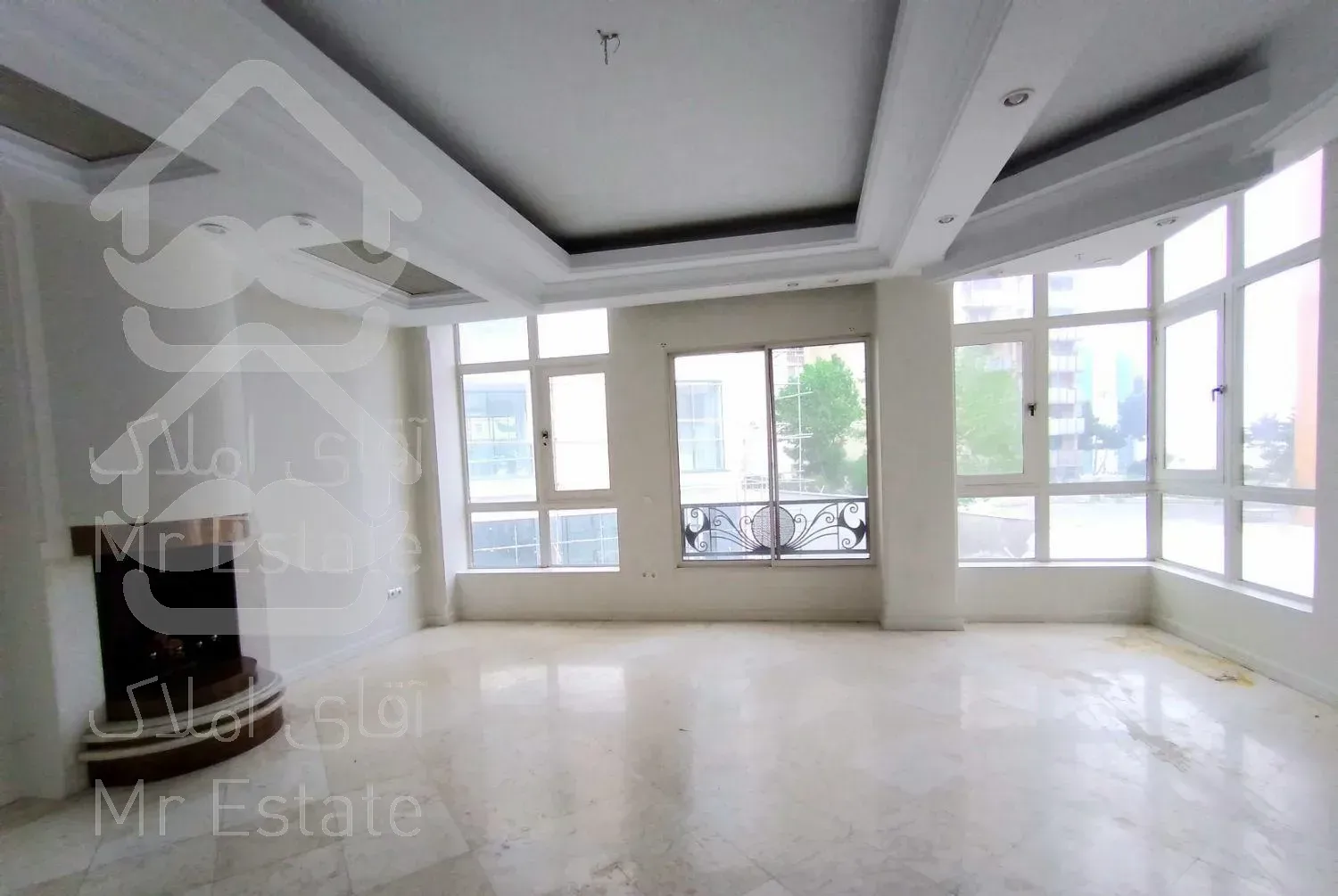 ۱۲۵متر ۲خواب/شمال جردن/برج/مشاعات آبی فعال/روف