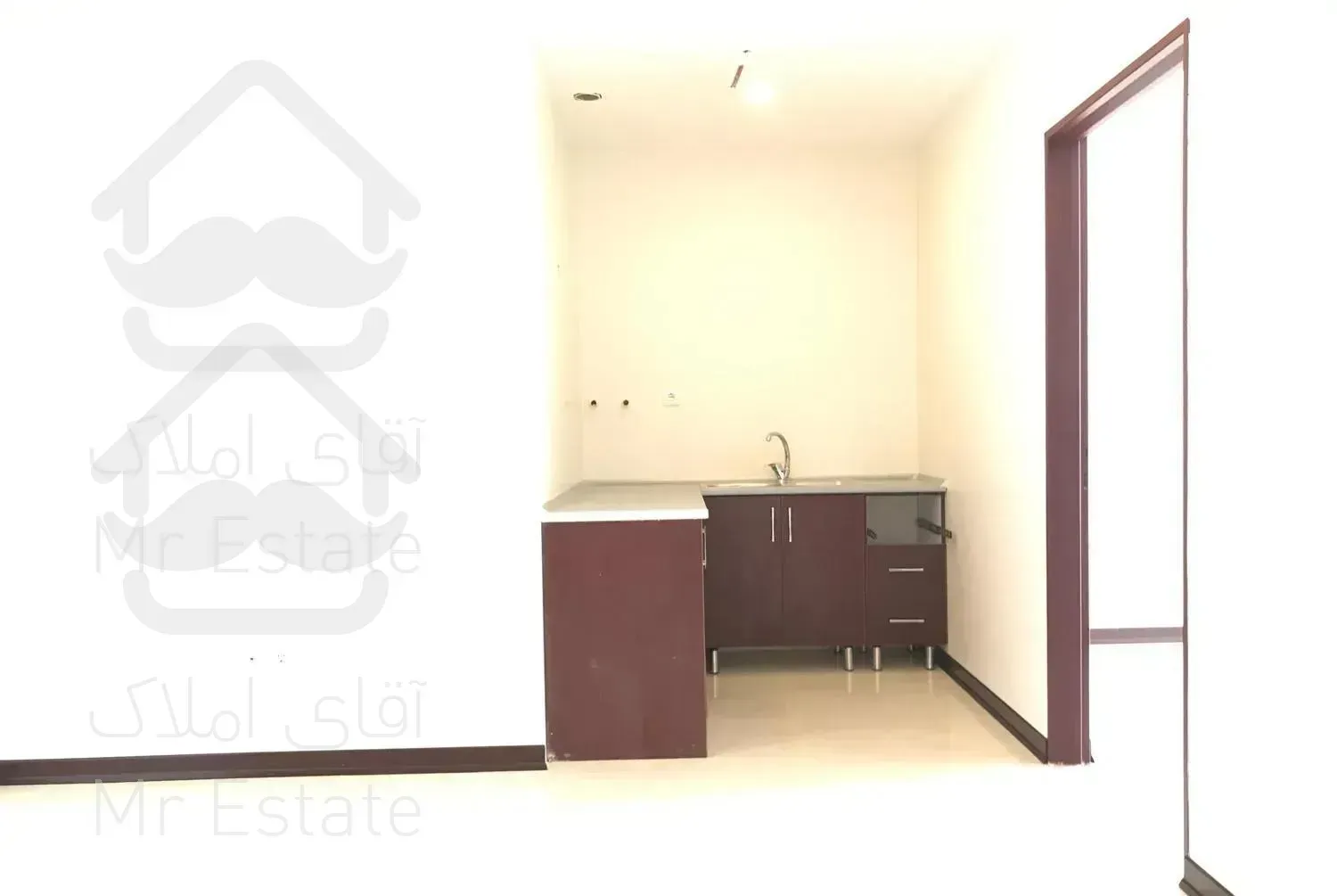 چیتگر۱۱۰متر۲اتاق کلیدنخوردجنوبی ویودریاچه برج برند