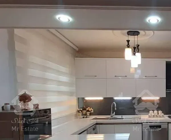 ۹۷متری دو خوابه طبقه دوم برج ،بام سعادت اباد