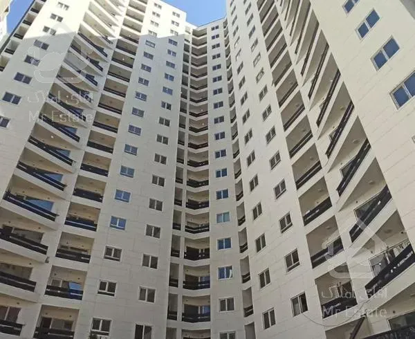 آپارتمان ۱۰۰متری کلید نخورده