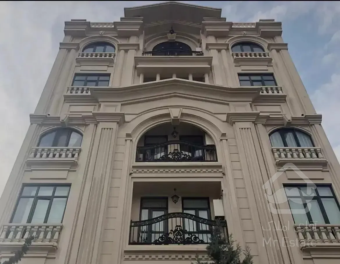 تاپ لوکیشن ظفر ۱۰۰ متر ۲خ/سازه برند منطقه/لابی/روف