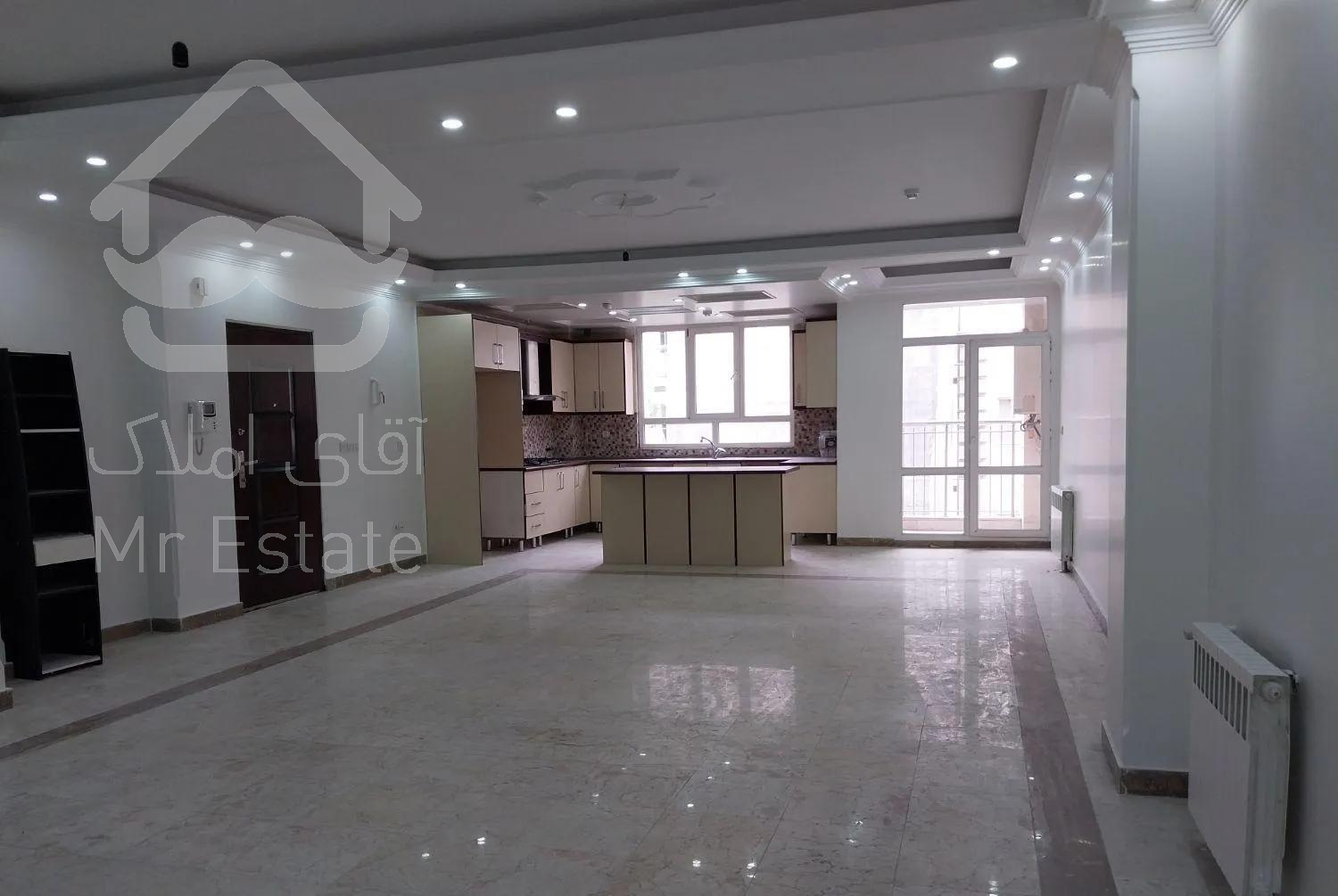 ۱۳۵متر ۳خ ۱۰واحدی تهرانپارس اردیبهشت ایزدپناه