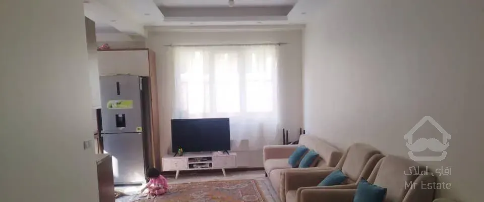 70 متری فول یک بالکن + یک تراس