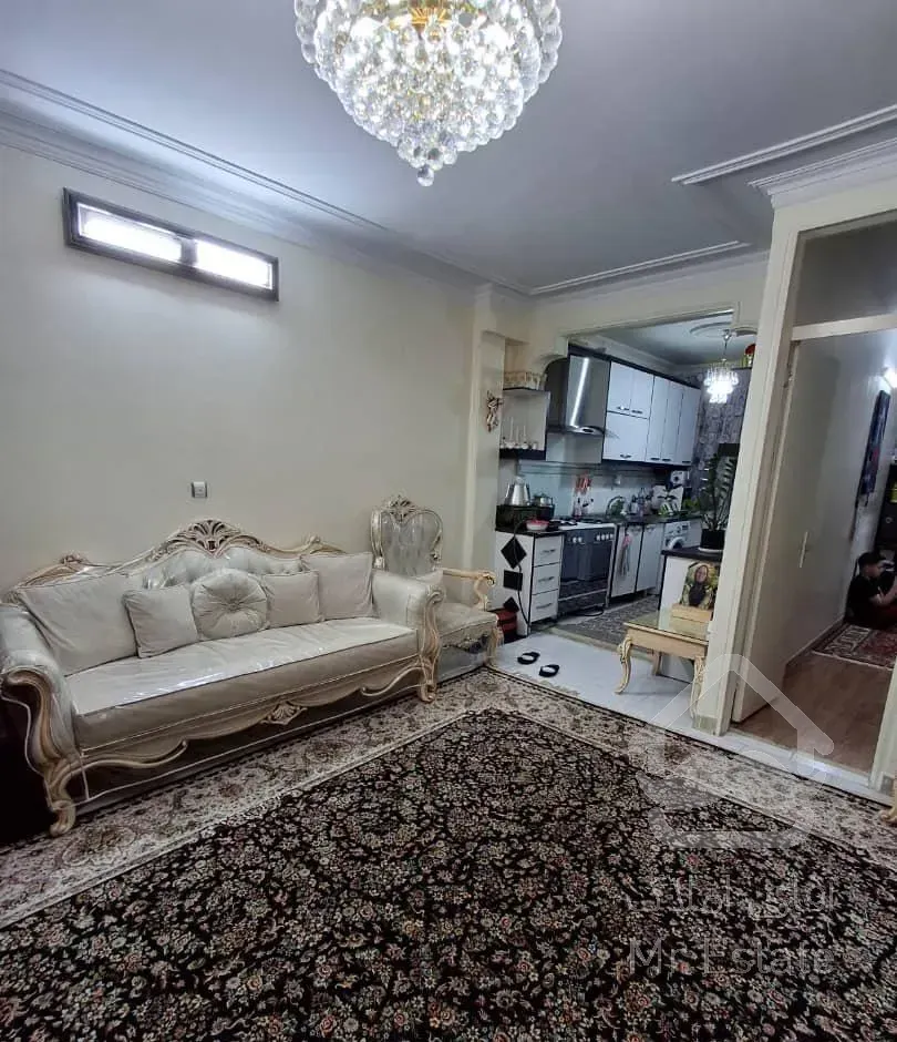 ۶۲ متر ۲ خواب بزرگ تک واحدی مهراباد طبقه ۱