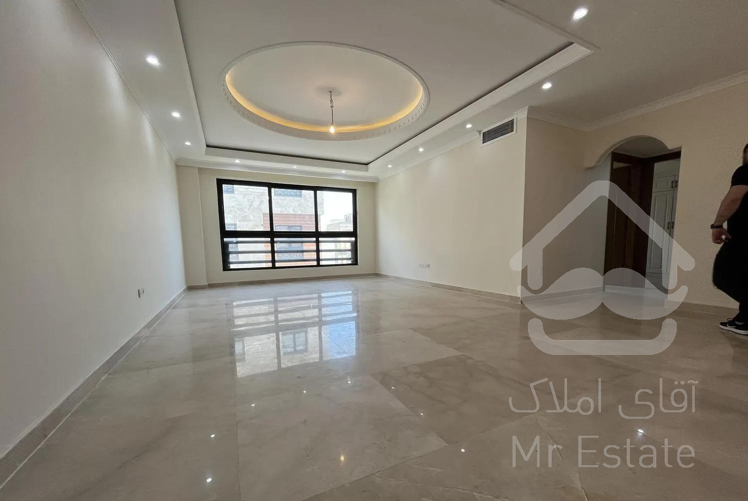 112 متر دوخواب-سالن پرده خور-شاهین شمالی