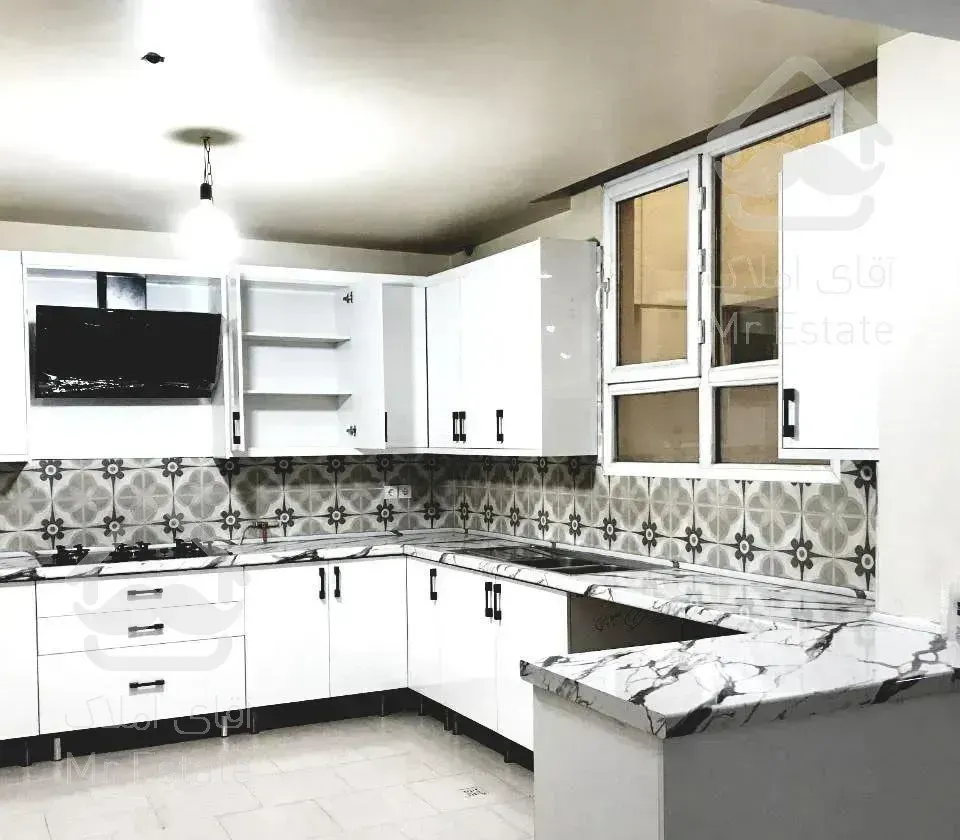 180متر ، کلیدنخورده ، رو به آفتاب ، +مشاعات آبی