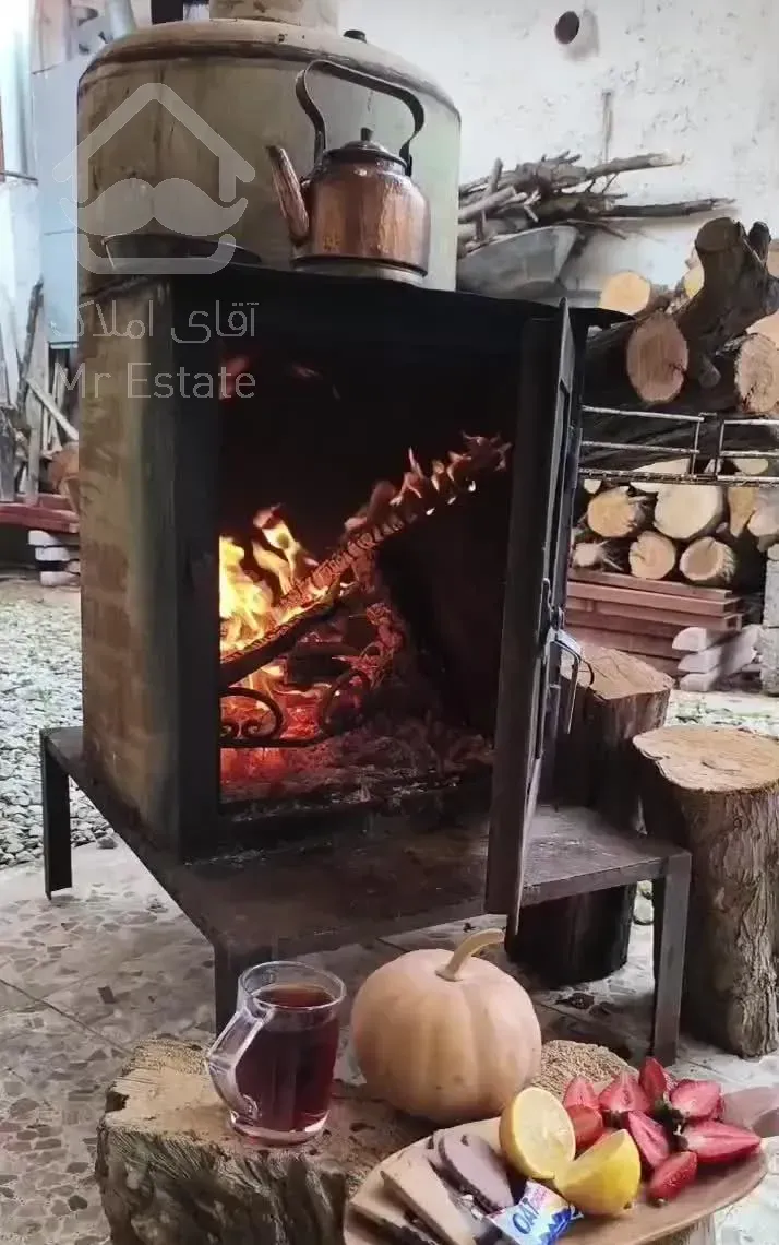 ویلا ۲۰۰ متری یک خوابه ۷۰ متری و سویت ۳۰ متری جدا