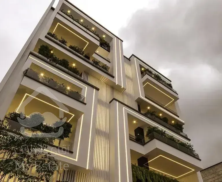 175متری/ کلید نخورد/3خواب