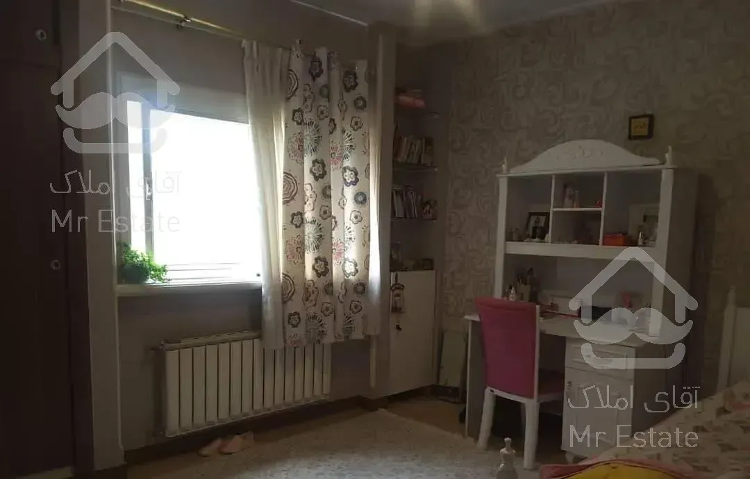 قلهک خیابان دولت ۱۲۷متر۲خوابه