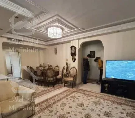 سعادت آباد ۹۲ متر، مجتمع کوهستان