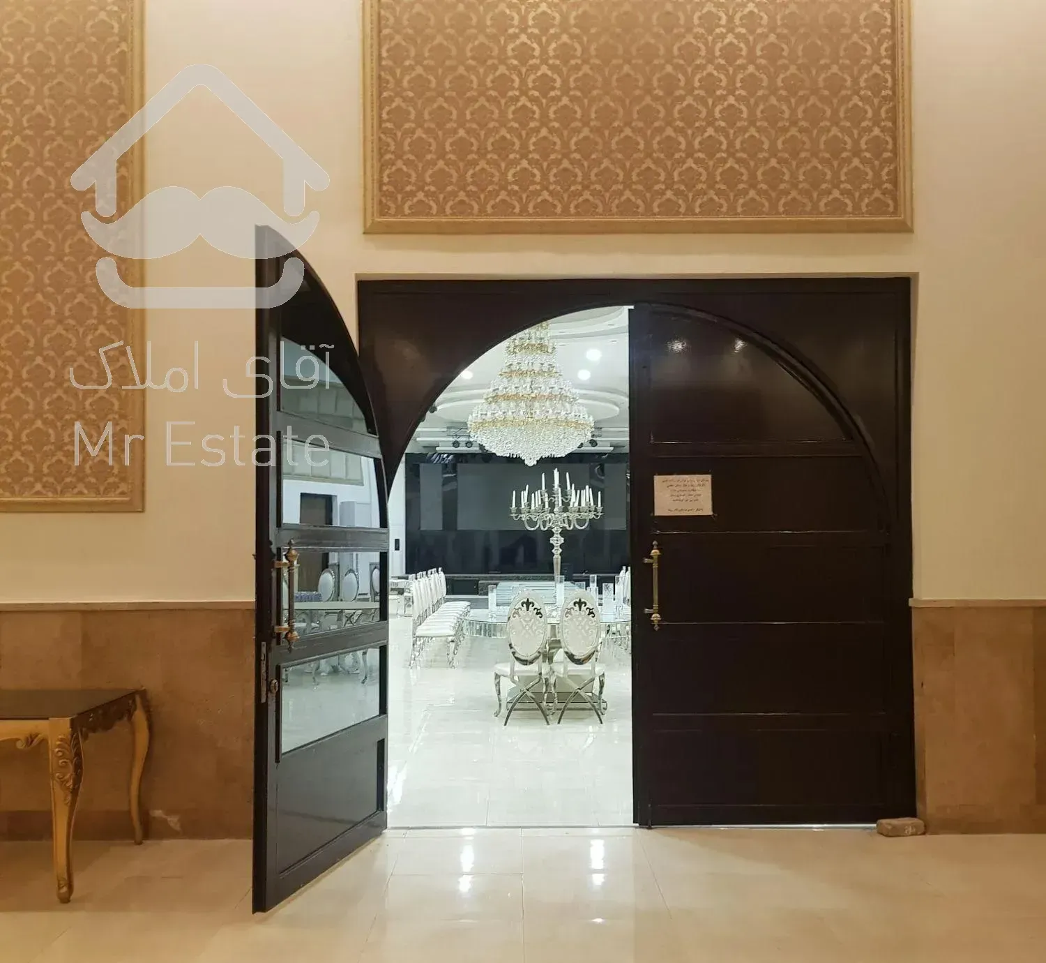 تجریش  420 متر فلت مناسب مشاغل مختلف