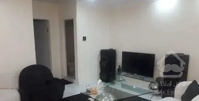 ۶۴متر۲خواب*دهکده المپیک*طبقه اول*سنددار