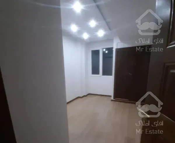 ۱۴۰ متر ۳ خواب  صرافی شمالی