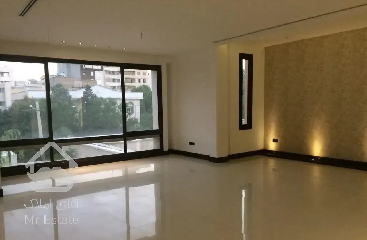 ۱۹۵متر اوایل هاشمیه/سه خواب/تمام فول/صفر