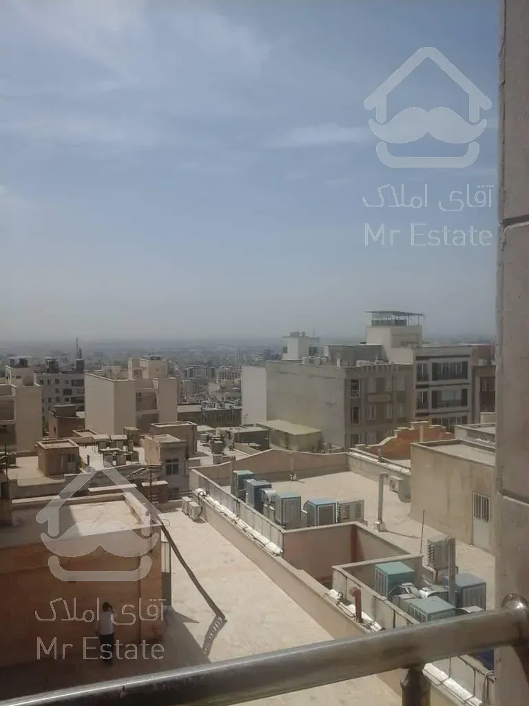 ۱۰۰ متر در مرزداران شرقی