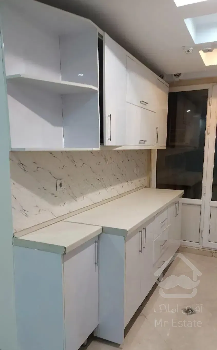 ۷۶ متر شهرک نفت - برجهای مجلل  بام پونک