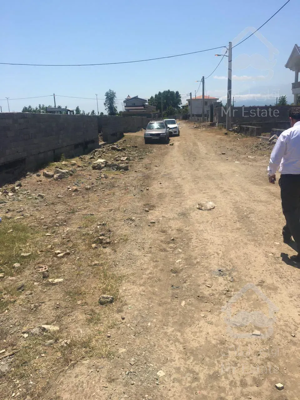 زمین مسکونی دارای جواز