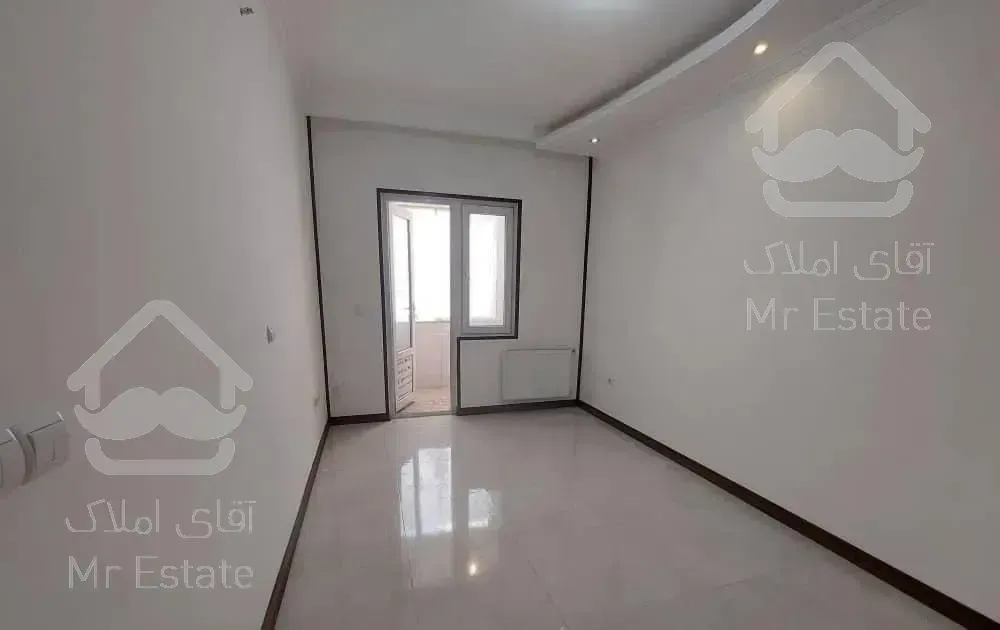 110متر2خواب/الهیه غرب/تخلیه/سکونت چند ساله/کم واحد