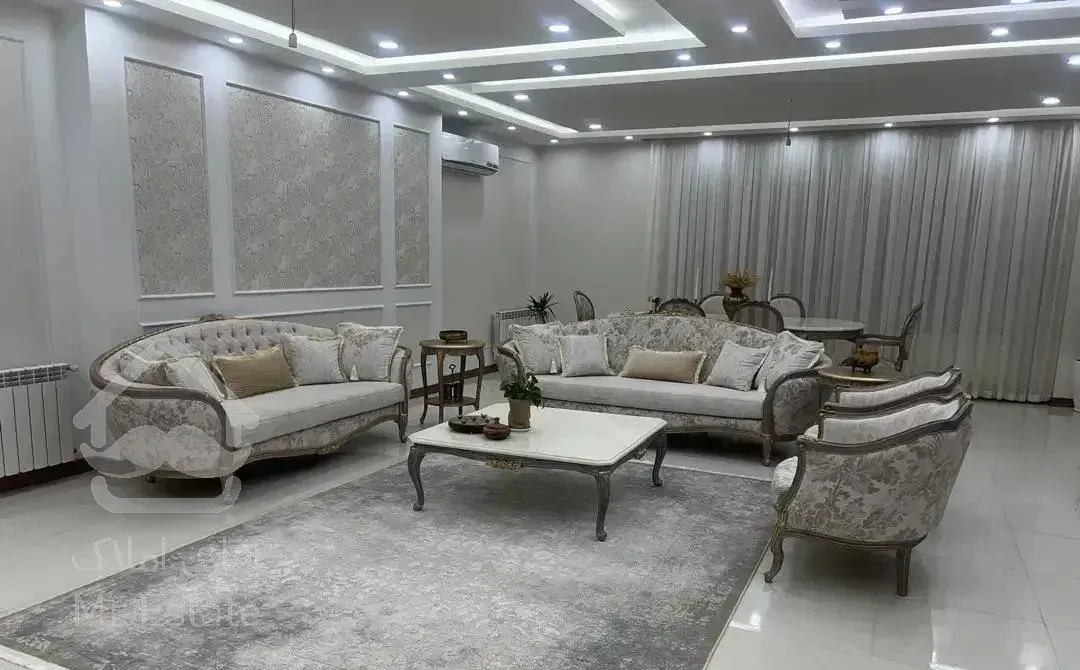 آپارتمان ۲۲۰ متری راهنمایی