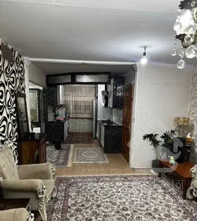 ۸۲متر ۲خوابه،بازسازی شده،طبقه سوم سندی،شهرک لاله