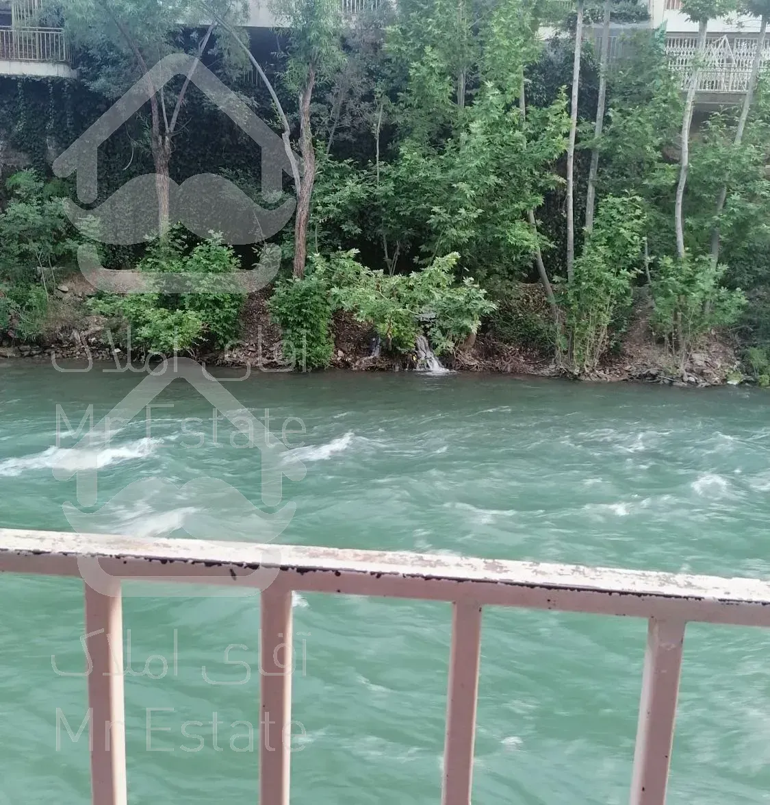 اجاره ویلا لب آب جنگلی باغبهادران باغبادران