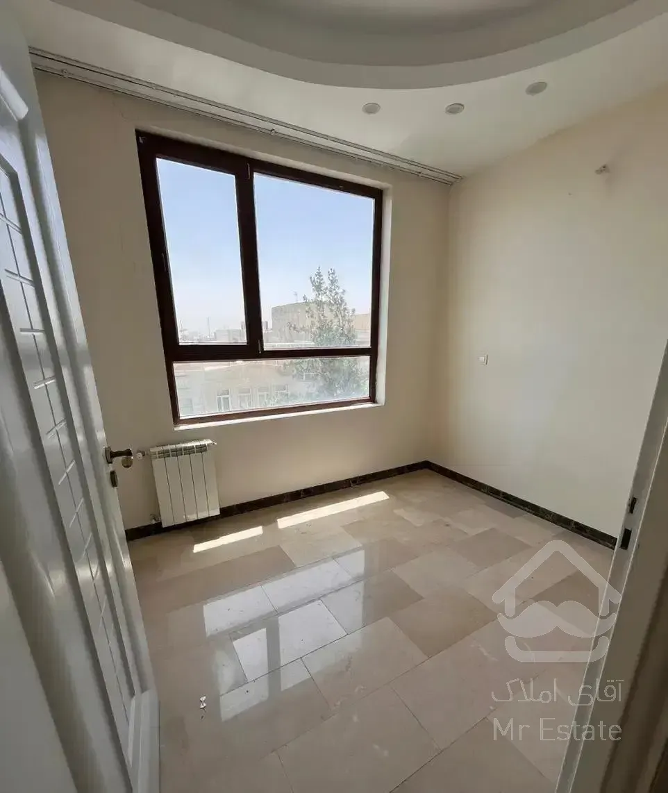 ۱۱۵ متر دو خواب/چند ساله با آسانسور/ المپیک اتریش