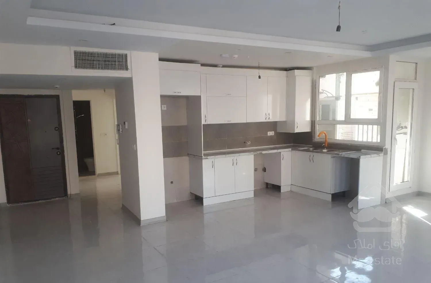 فروش آپارتمان ۹۶ متری ۲ خوابه در صفا