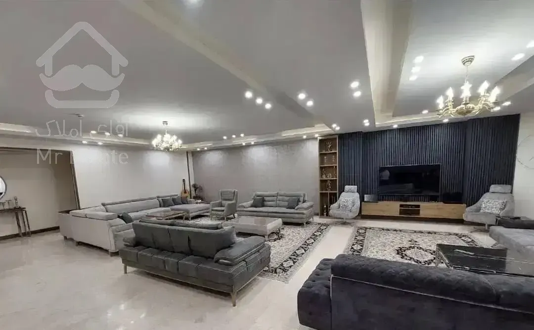 ۲۲۰متر / نور مستقیم / فول امکانات / زیر قیمت