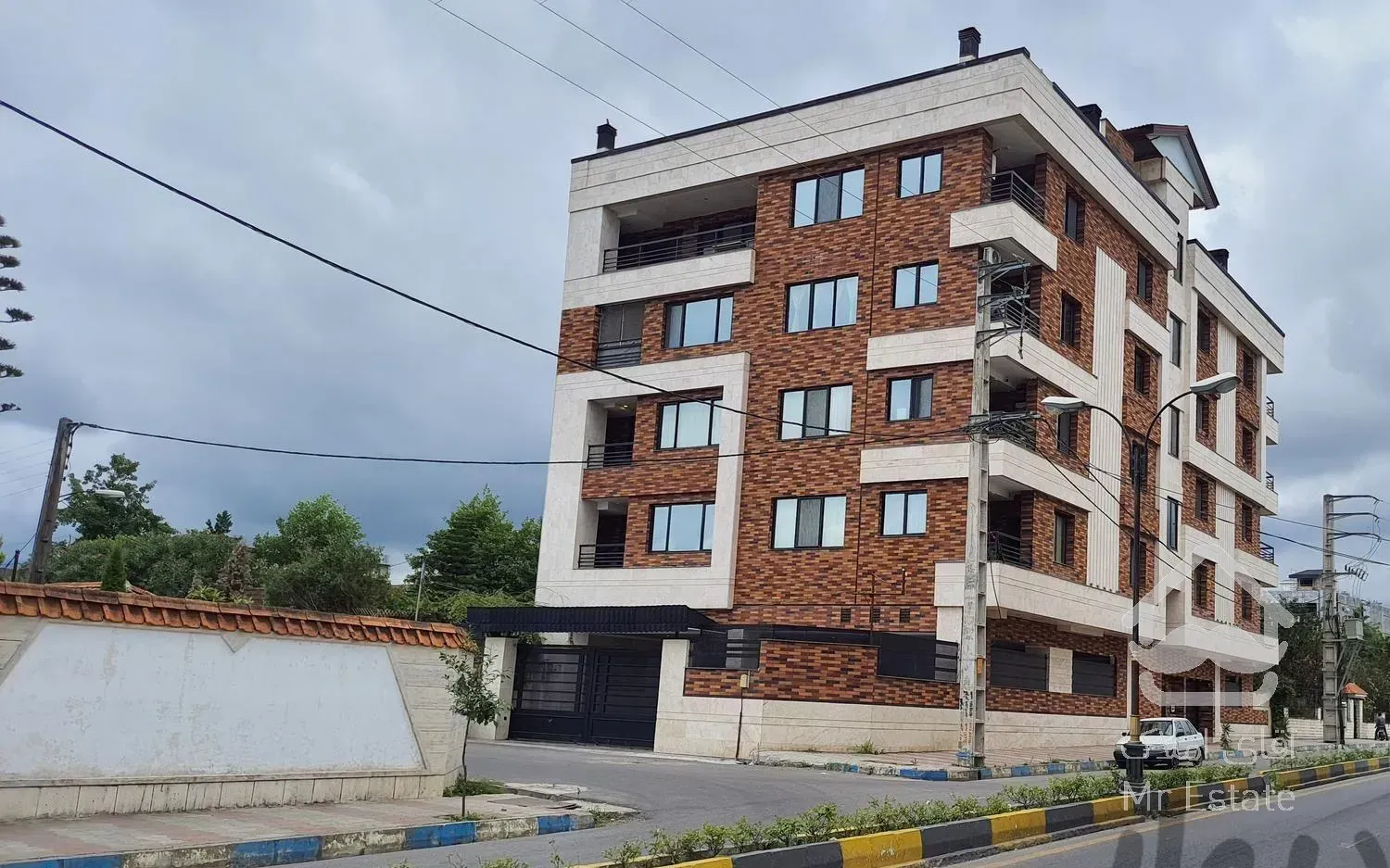 آپارتمان شیک واقع در بر شمس آباد متل قو