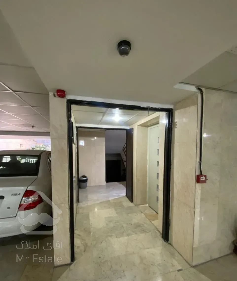 ۶۲ متر /فول امکانات/سالن پرده خور