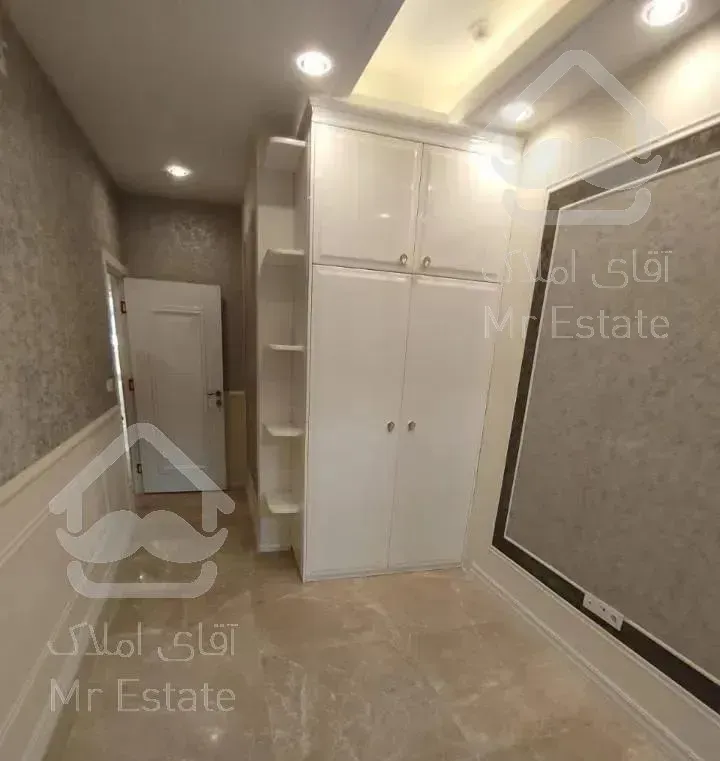 ونک۱۵۵متر/۲پارکینگ/بالکن قابل چیدمان/فروشنده واقعی