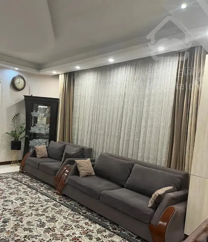 ۶۸متر دو خوابه سالن پرده خور،تراس شریعتی مرودشت