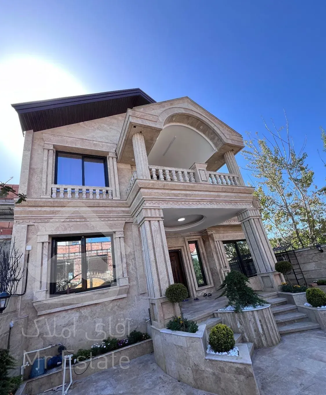 ویلا دوبلکس نما رومی خوش ساخت