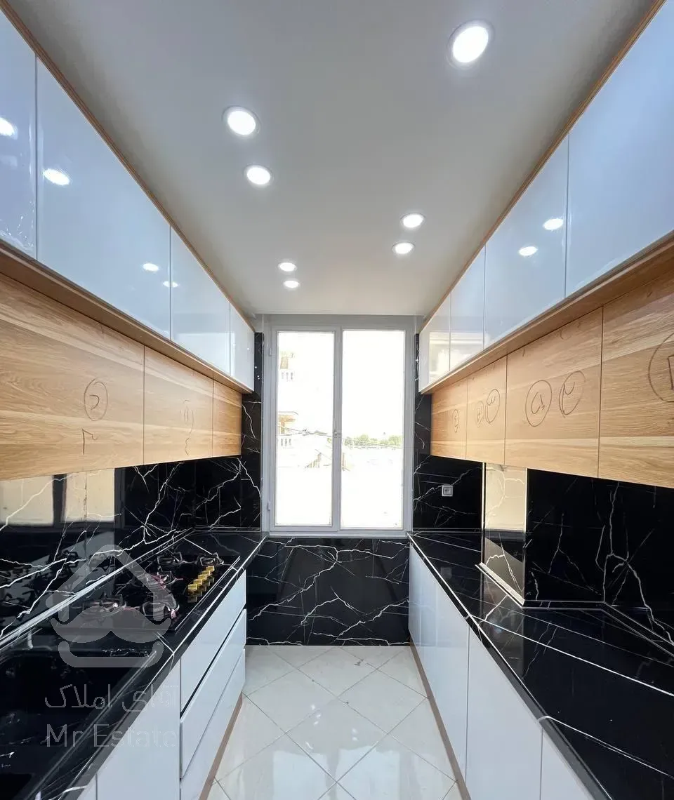 ۵۵ متررو به آفتاب نماتراوزتن وام دارغرق نورسند دار