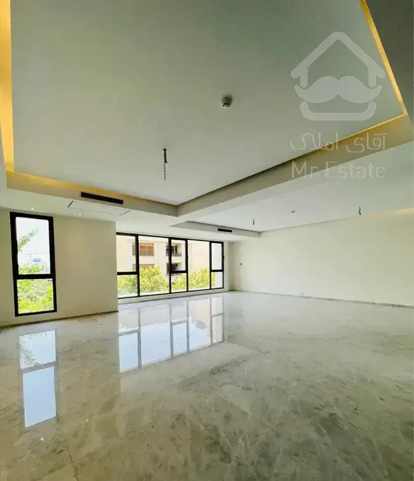 ۲۵۰متر۴خواب مستر ۳پارکینگ باکس لابی من ۳شیفت