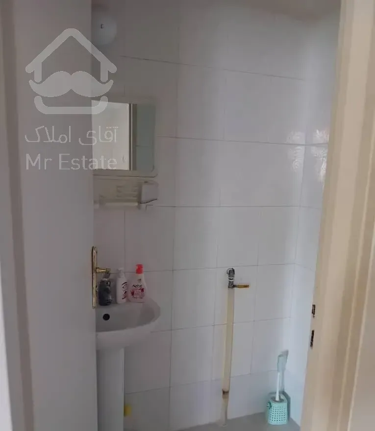 فروش آپارتمان ۵۳ متری ۱ خوابه طبقه ۳ در بازار