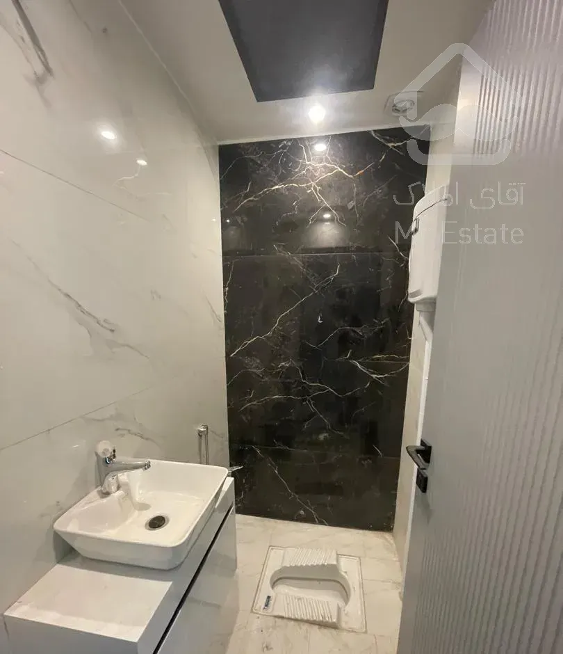 ۱۱۷ متر دو خواب فول کلید نخورده (روف) به قیمت