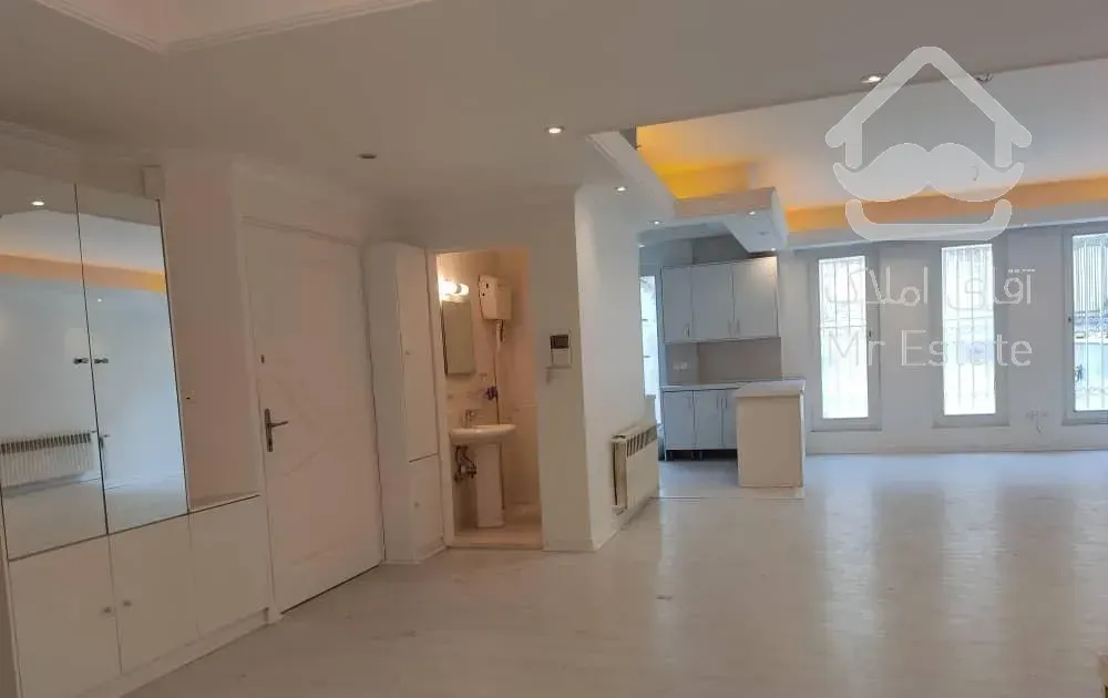 آپارتمان ۱۰۲ متری «بازسازی شده»