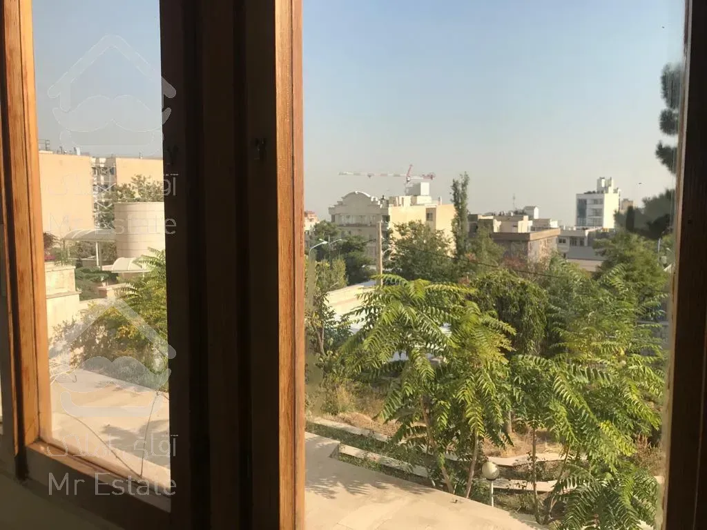 اجاره و رهن آپارتمان ولنجک 200  متر شیک