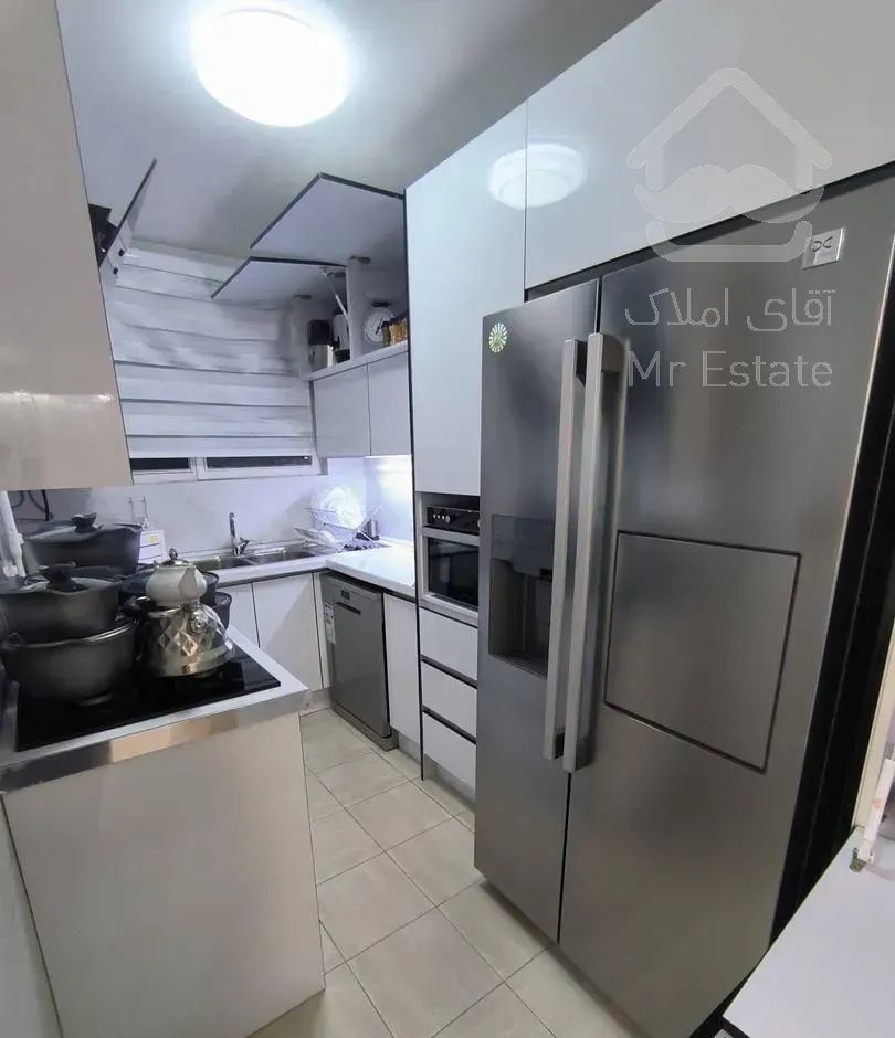 آپارتمان 97 متری شهرک بهاران