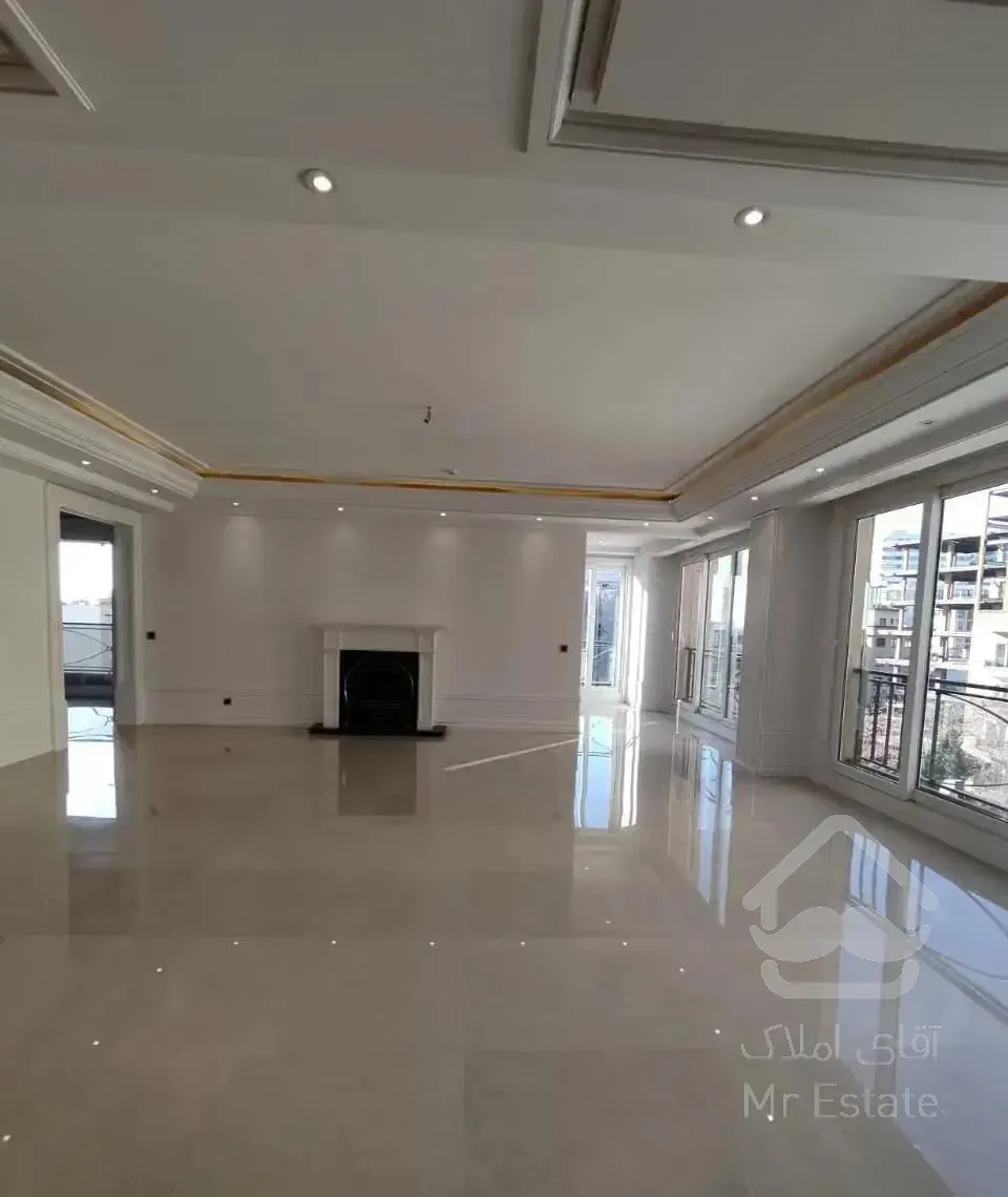 ۲۰۰ متر اقدسیه سپند ۳ خواب/ برج باغ فول مشاعات