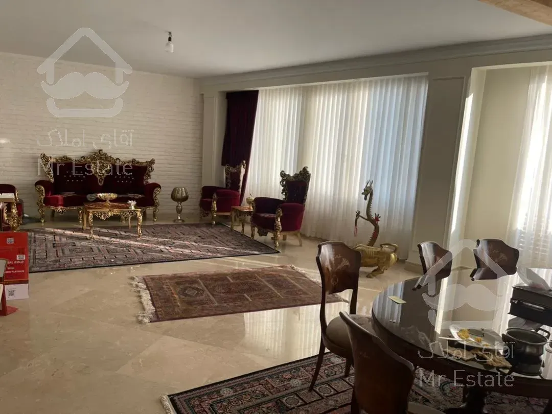 اجاره و رهن آپارتمان زعفرانیه 240  متر شیک