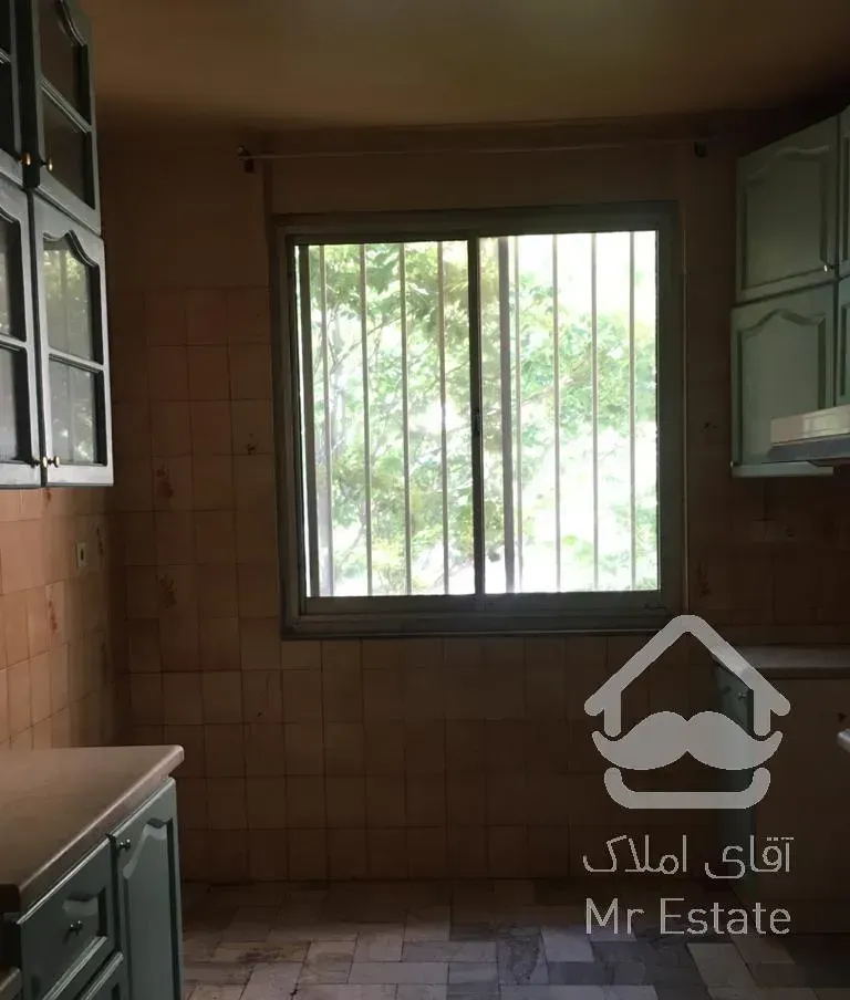 باغ فردوس آپارتمان۱۳۵متر۳خواب