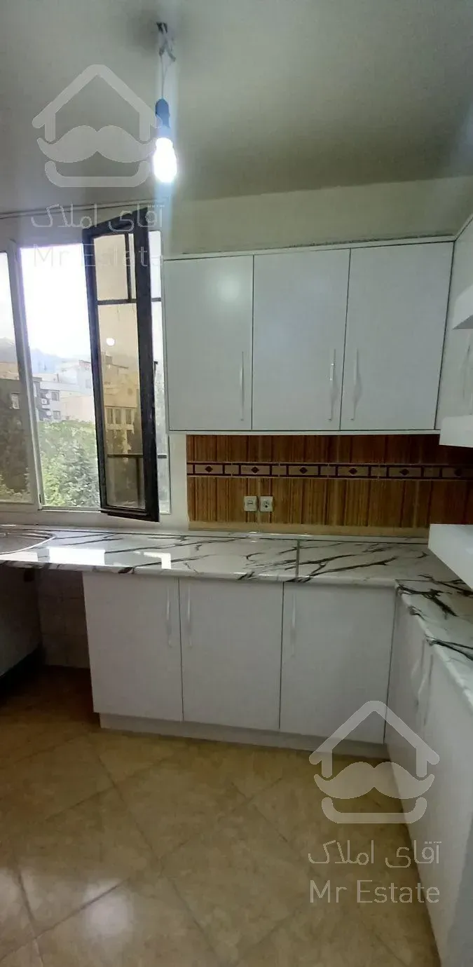 سعادت آباد ۱۳۰متر۳خوابه تکواحدروبه پارک بازسازی شده