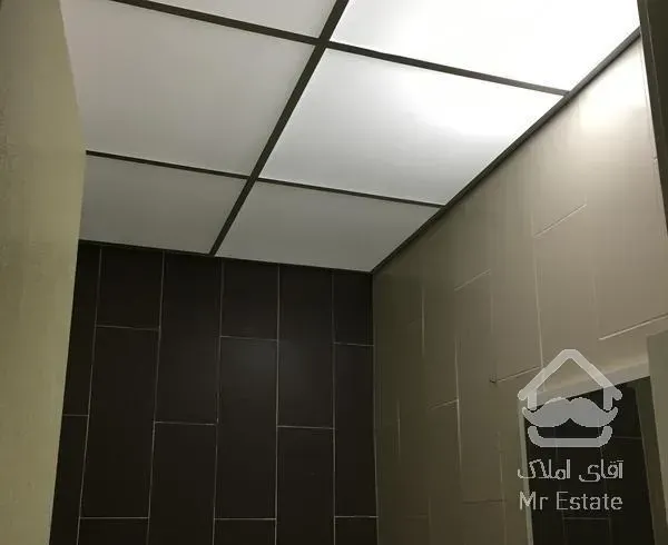 80 متری ارغوان شرقی