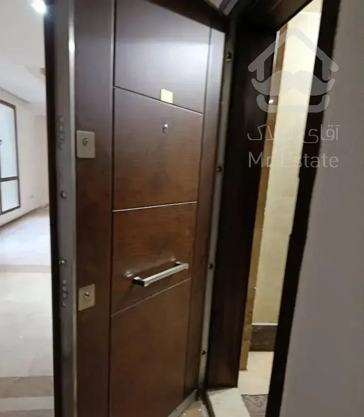 ونک ملاصدرا شیراز 100 متر نوسازی شده