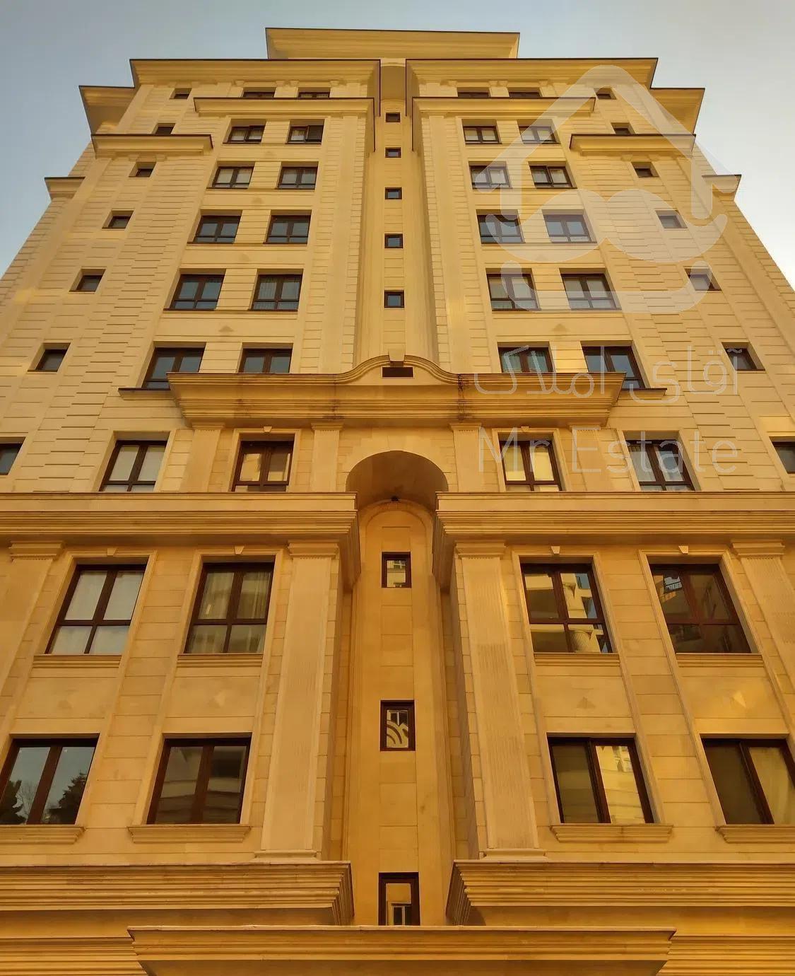 آپارتمان ۲۳۵ متری نئو کلاسیک فول مشاعات