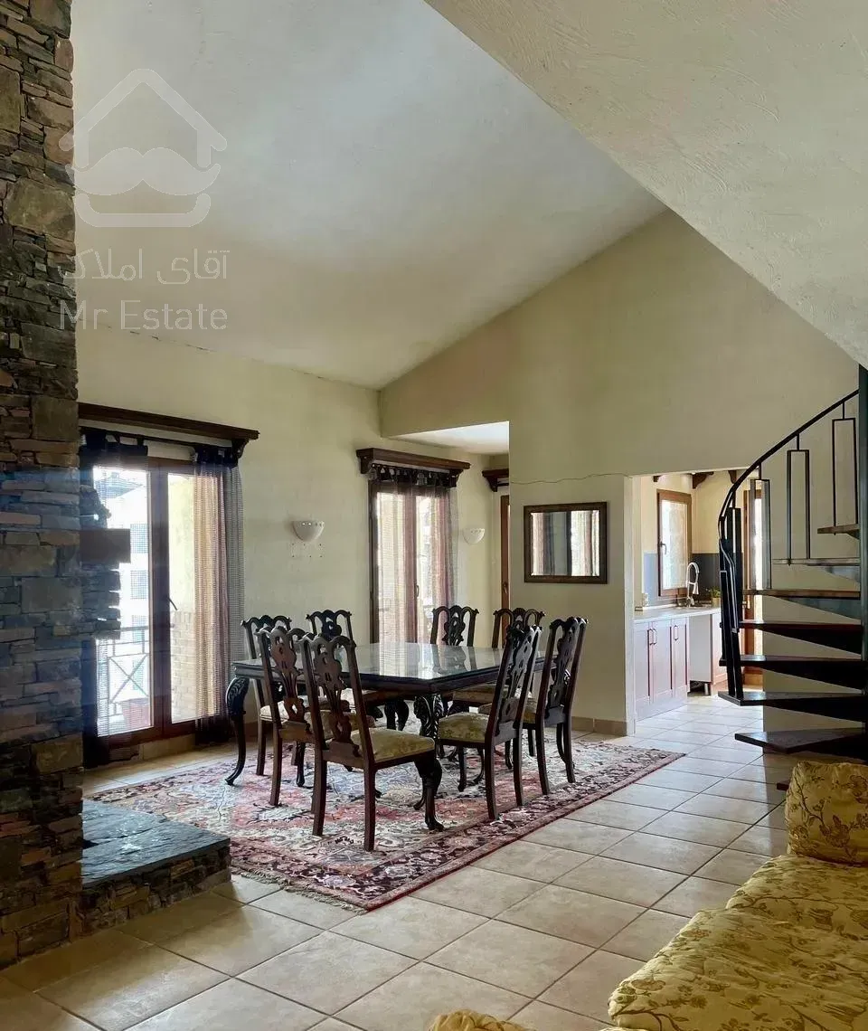 ۳۰۰ متر آپارتمان دوبلکس/سبک روستیک/۴ خواب