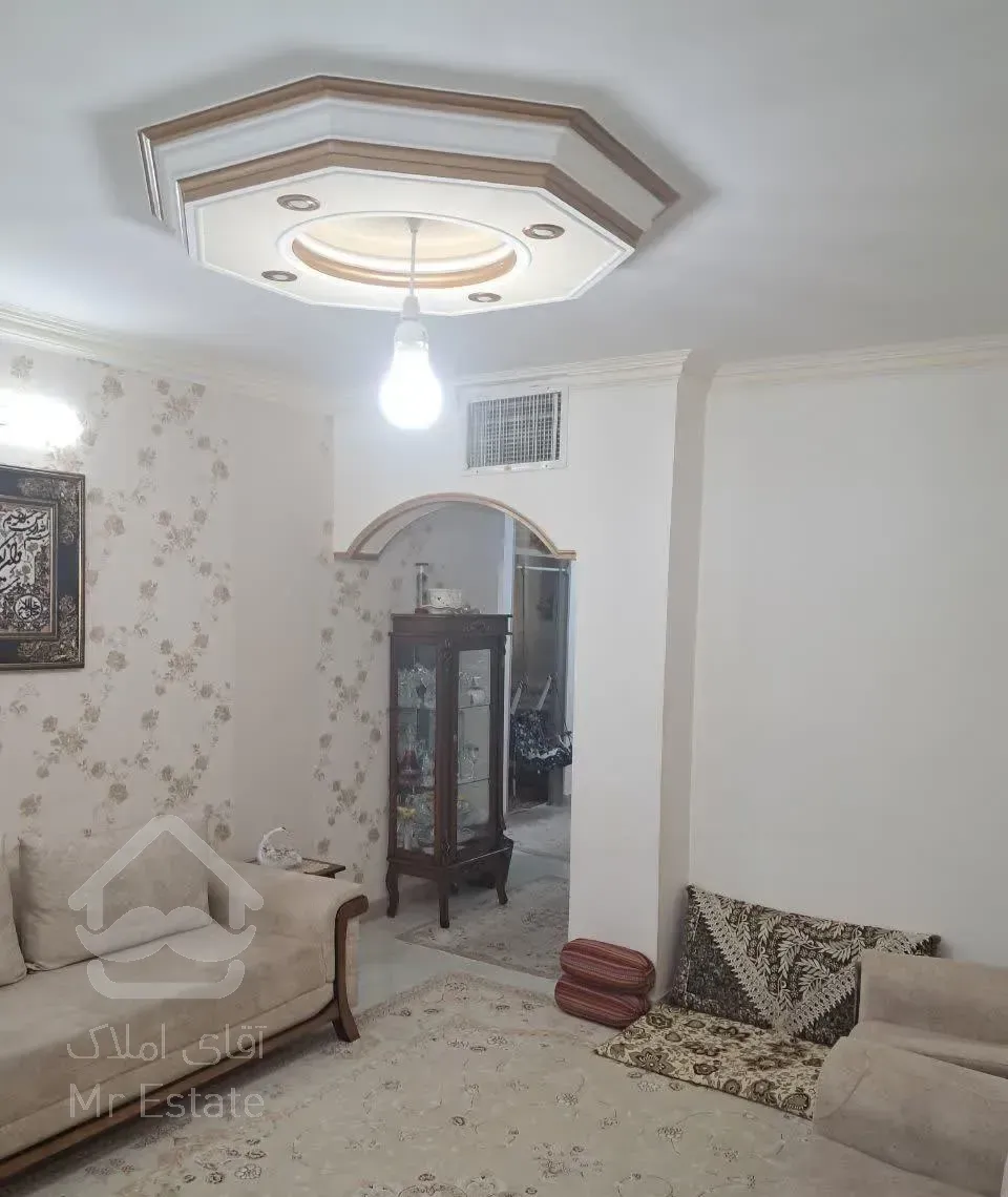 فروش آپارتمان ۸۳ متری ۲ خوابه طبقه ۱