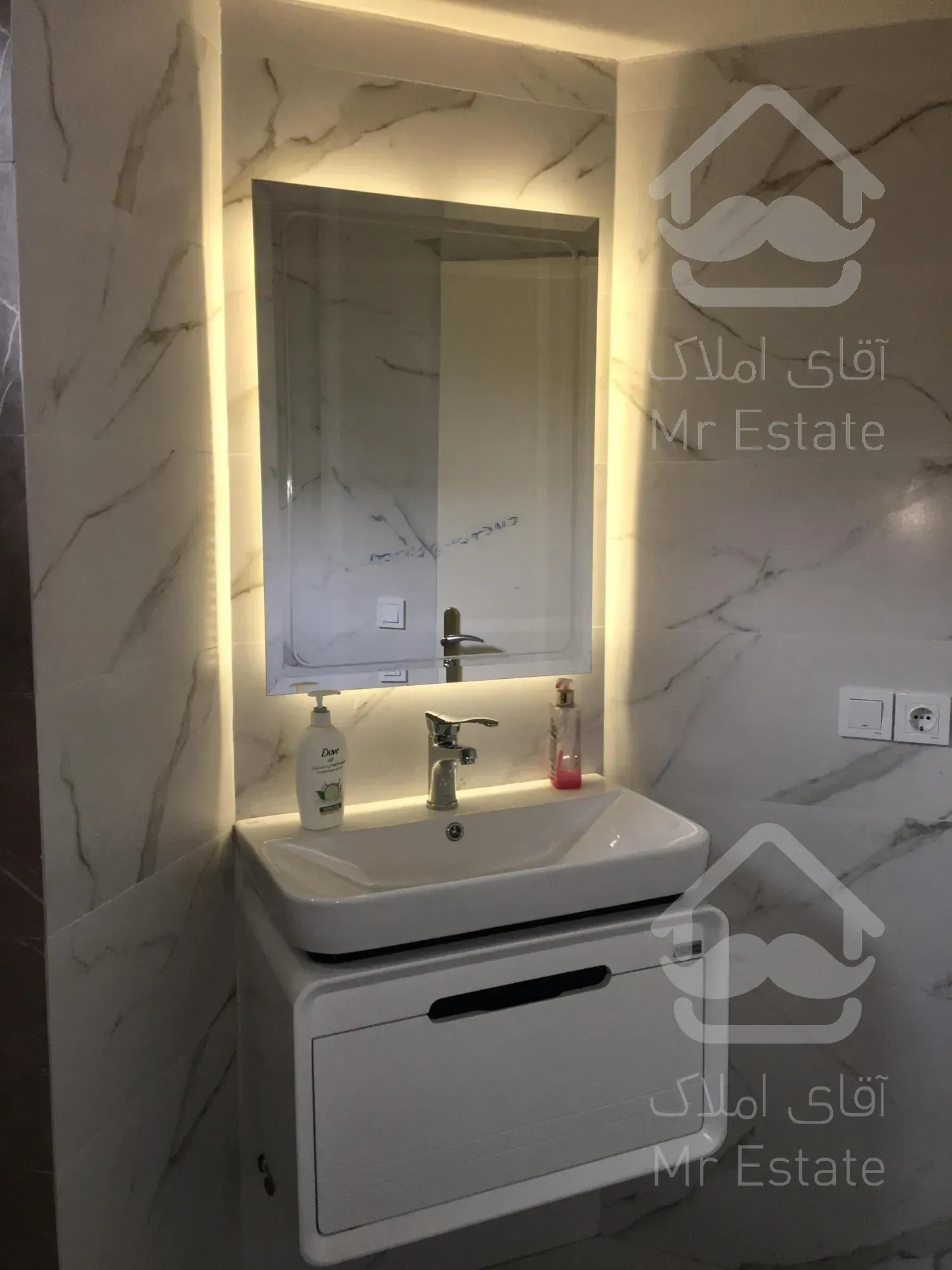 فروش آپارتمان دیباجی جنوبی